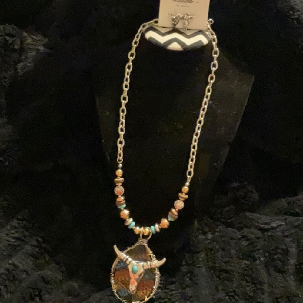 Longhorn Necklace Set
